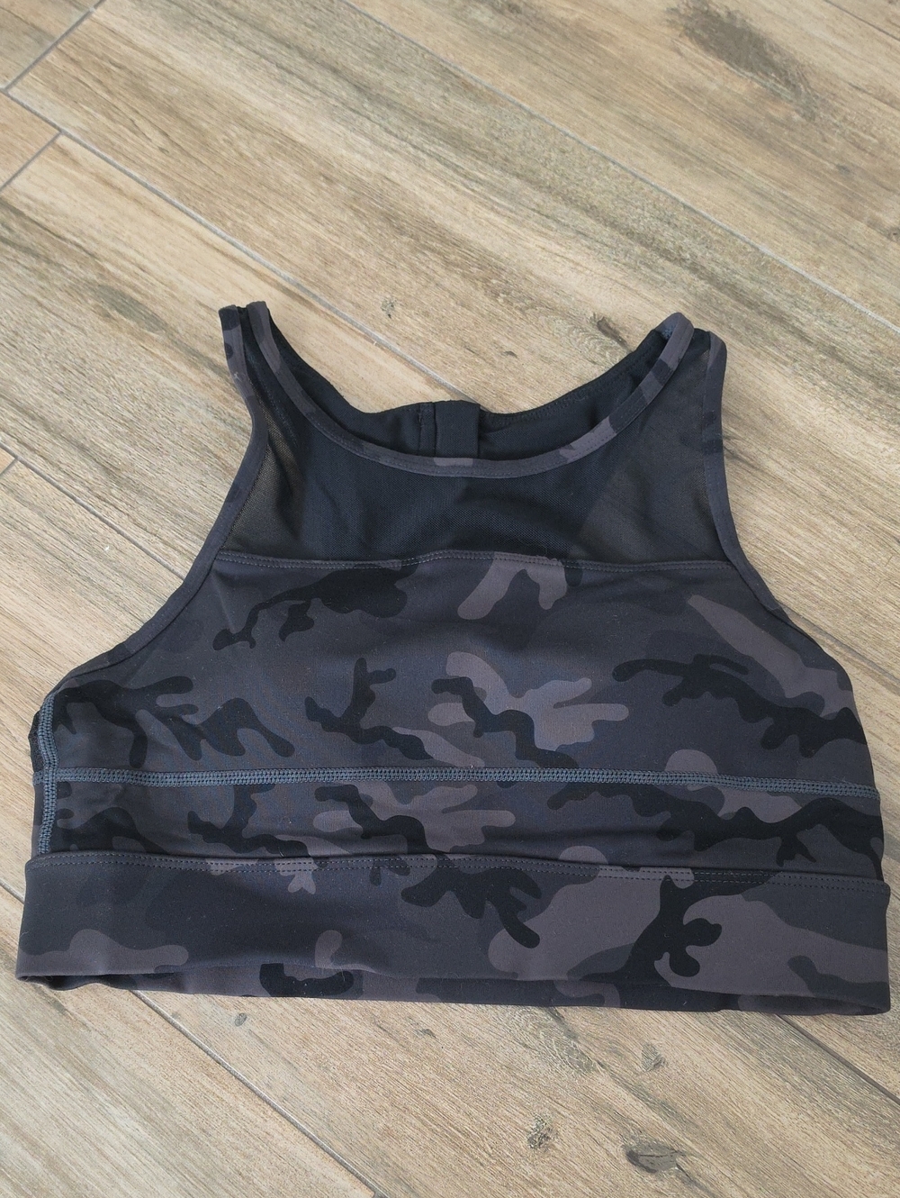 High-Neck Camo Sports Bra in Black